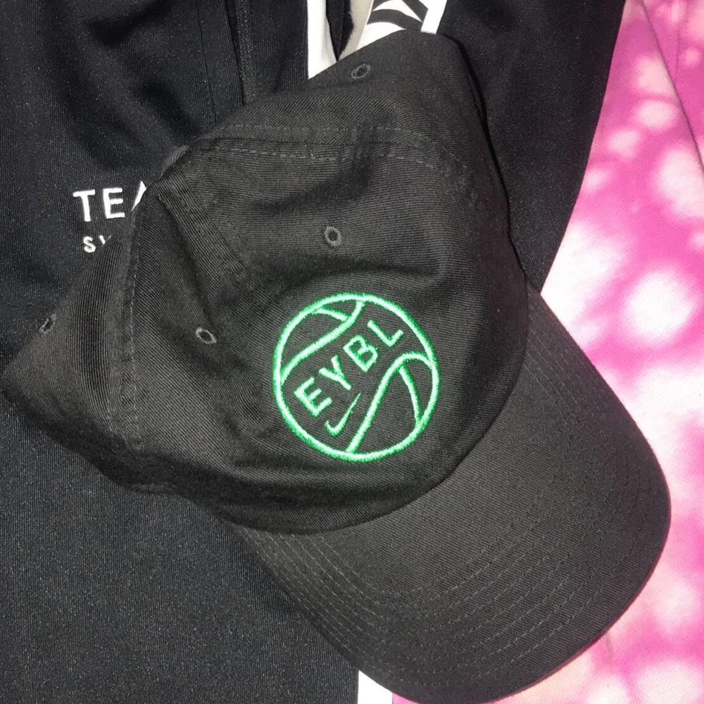 Eybl hat